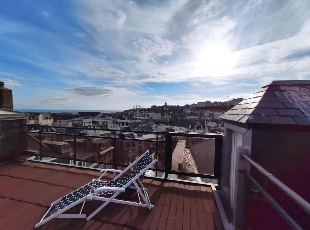 Apartamento Le Balcon Des Vents Granville Exterior foto