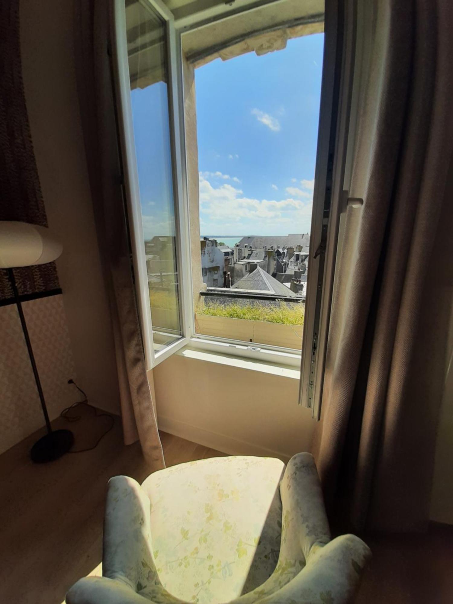 Apartamento Le Balcon Des Vents Granville Exterior foto
