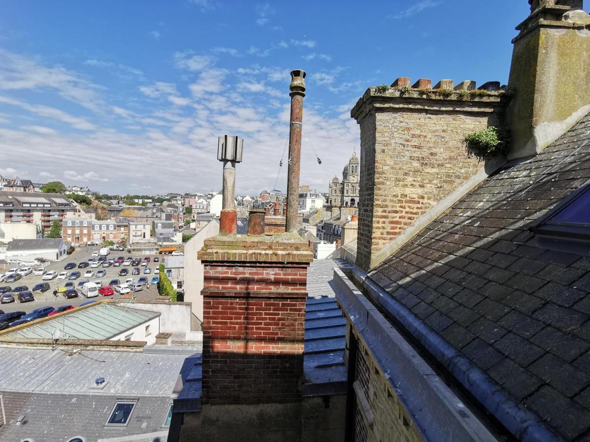 Apartamento Le Balcon Des Vents Granville Exterior foto